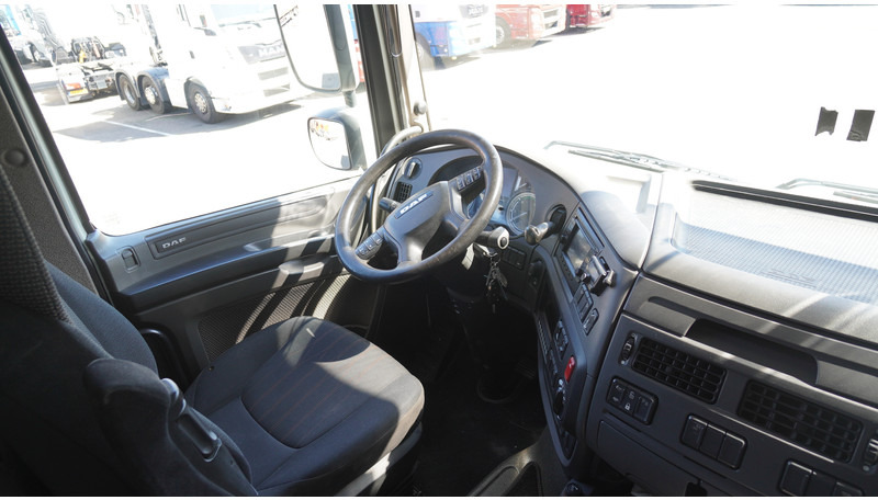DAF XF 460 SC EURO 6 877.500KM - Tractor unit: picture 5 DAF XF 460 SC EURO 6 877.500KM - Tractor unit: picture 5