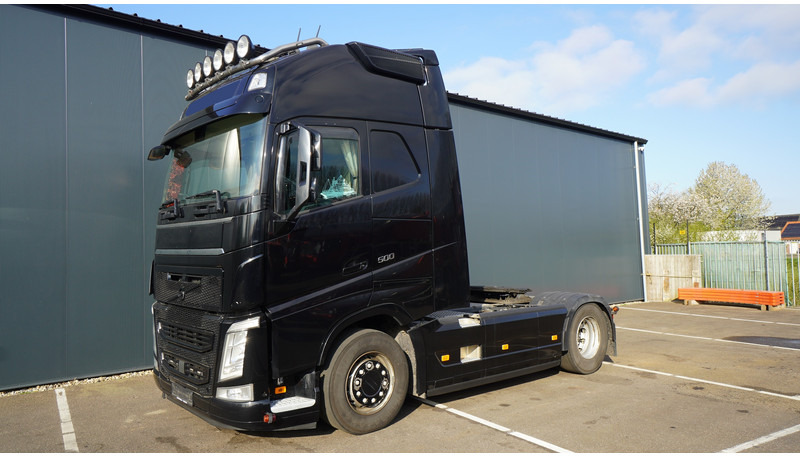 Volvo FH 500 GLOBETROTTER XL 851.000KM - Tractor unit: picture 3 Volvo FH 500 GLOBETROTTER XL 851.000KM - Tractor unit: picture 3