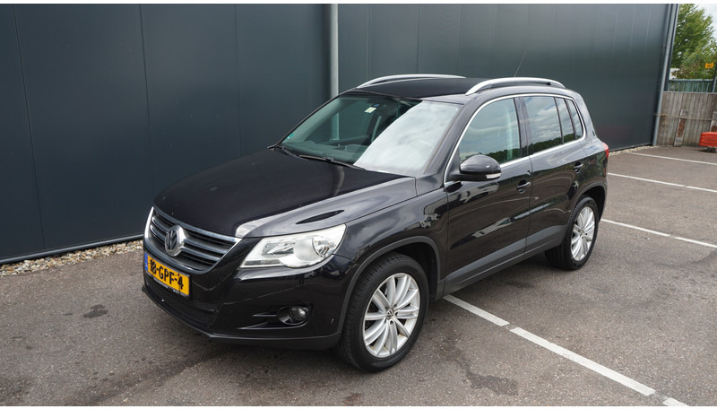 Volkswagen Tiguan 1.4TSI SPORT & STYLE 4MOTION - Minibus, Passenger van: picture 3 Volkswagen Tiguan 1.4TSI SPORT & STYLE 4MOTION - Minibus, Passenger van: picture 3