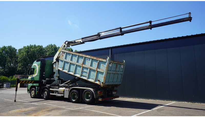 Volvo FH 540 8X2 HOOKARM SYSTEM WITH PALFINGER PK 20002 CRANE - Crane truck: picture 3 Volvo FH 540 8X2 HOOKARM SYSTEM WITH PALFINGER PK 20002 CRANE - Crane truck: picture 3
