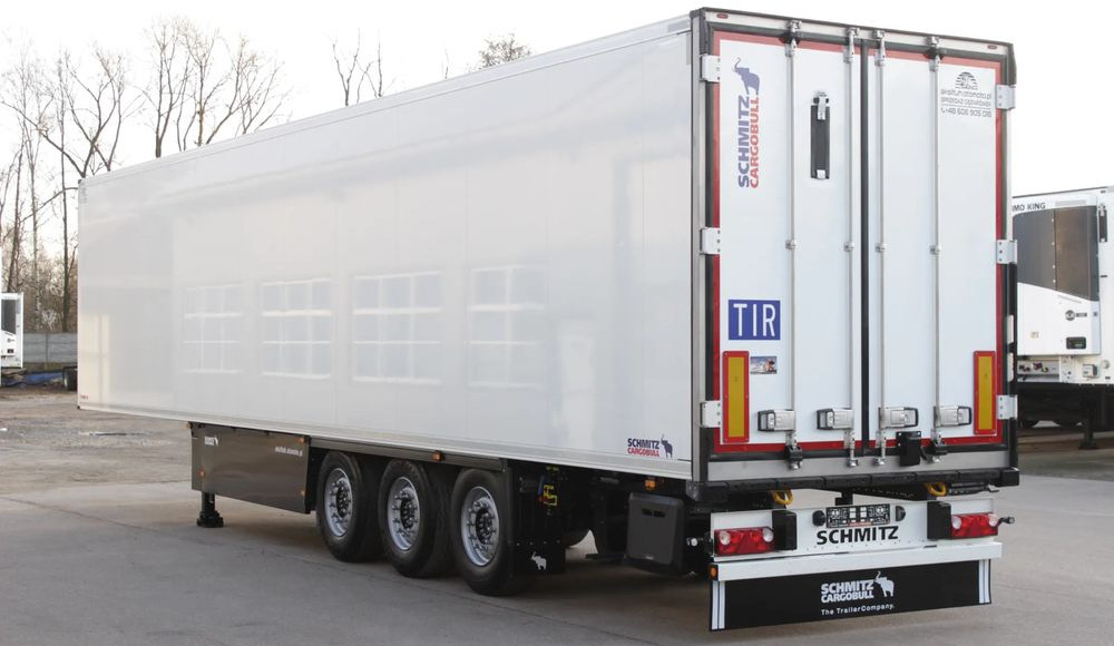 Schmitz Cargobull FP 60 V7 Thermo King SLXi 300 / JAK NOWA / ŚCIANA 7 CM / - Refrigerator semi-trailer: picture 2 Schmitz Cargobull FP 60 V7 Thermo King SLXi 300 / JAK NOWA / ŚCIANA 7 CM / - Refrigerator semi-trailer: picture 2