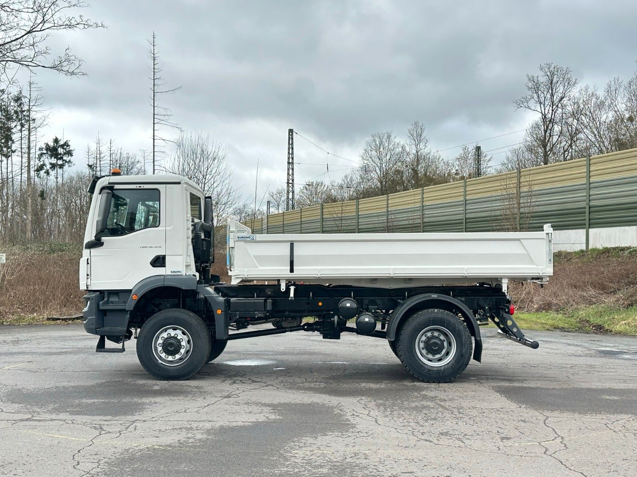 MAN TGM 18.320 4X4 Euro 6e Euromix 3-Seiten-Kipper - Tipper: picture 3 MAN TGM 18.320 4X4 Euro 6e Euromix 3-Seiten-Kipper - Tipper: picture 3