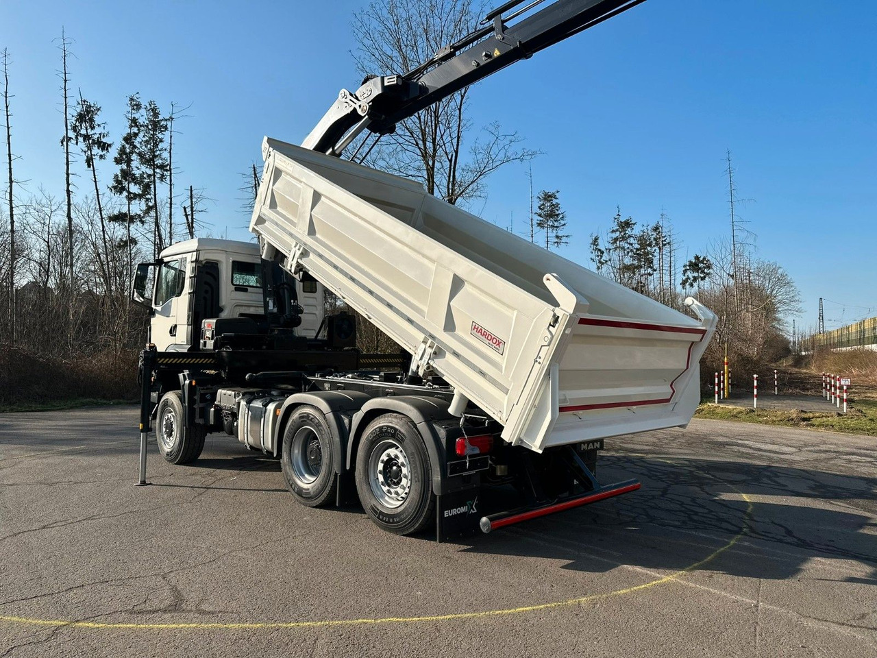 Tipper, Crane truck MAN TGS 28.440 6x4-4/3-Seiten- Kipper / Hiab 228-6: picture 16