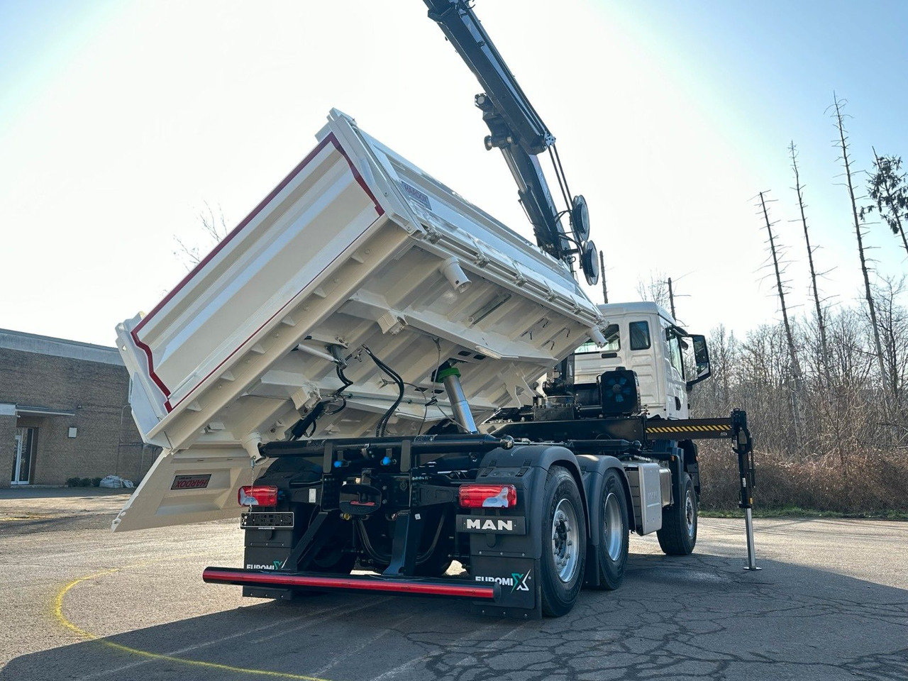 Tipper, Crane truck MAN TGS 28.440 6x4-4/3-Seiten- Kipper / Hiab 228-6: picture 21