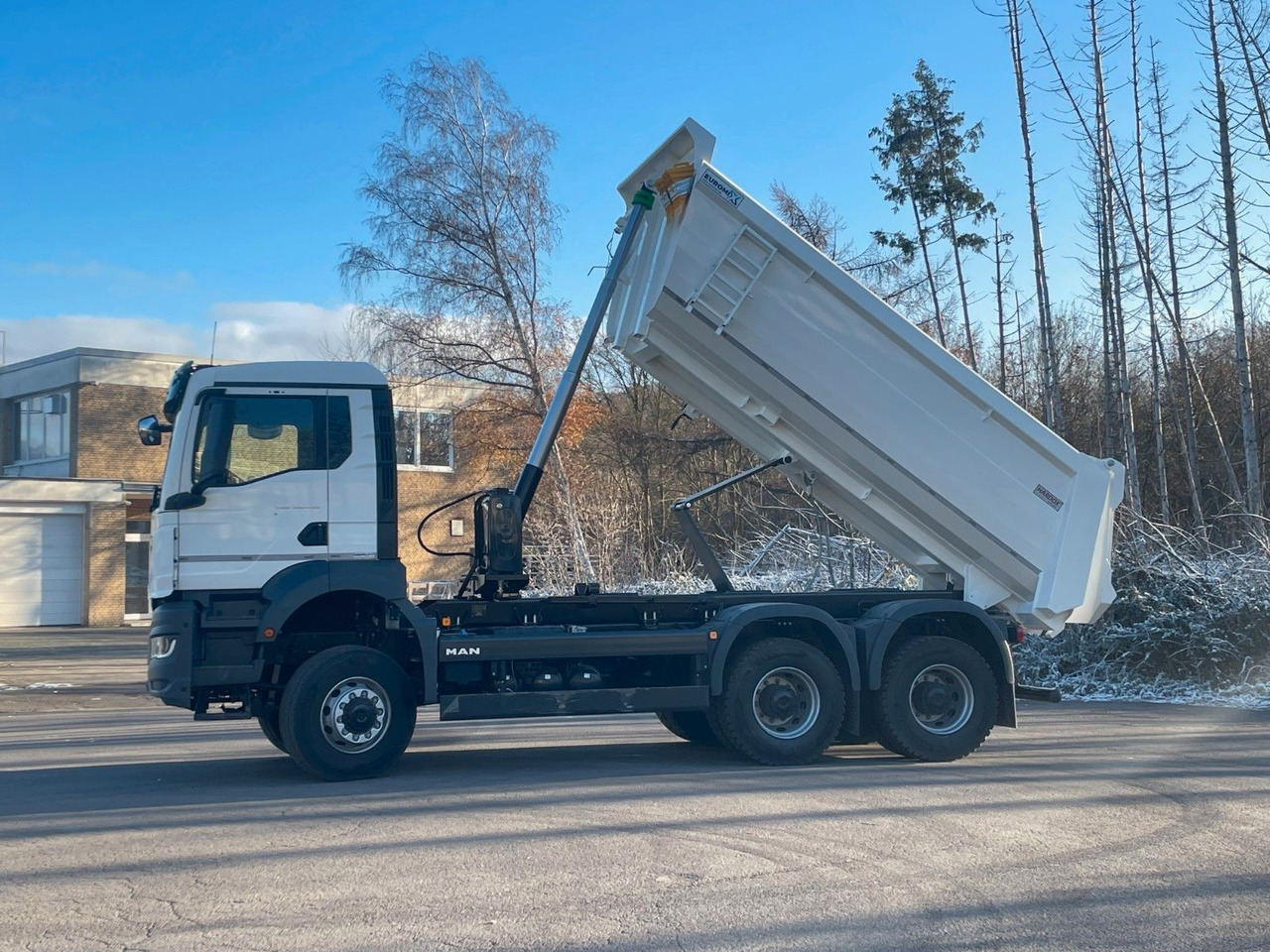 Tipper MAN TGS 33.440 6x6 /Euro6e Mulden-Kipper  EuromixMTP: picture 10