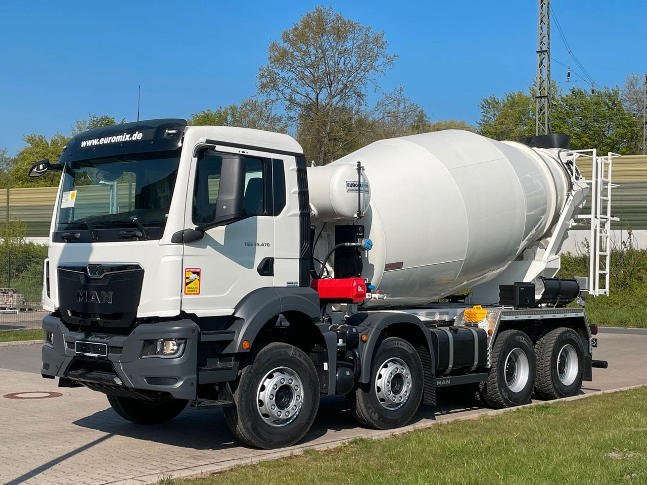 MAN TGS 35.470 8x4 EuromixMTP EM 10 L 10xVORHANDEN - Concrete mixer truck: picture 1 MAN TGS 35.470 8x4 EuromixMTP EM 10 L 10xVORHANDEN - Concrete mixer truck: picture 1