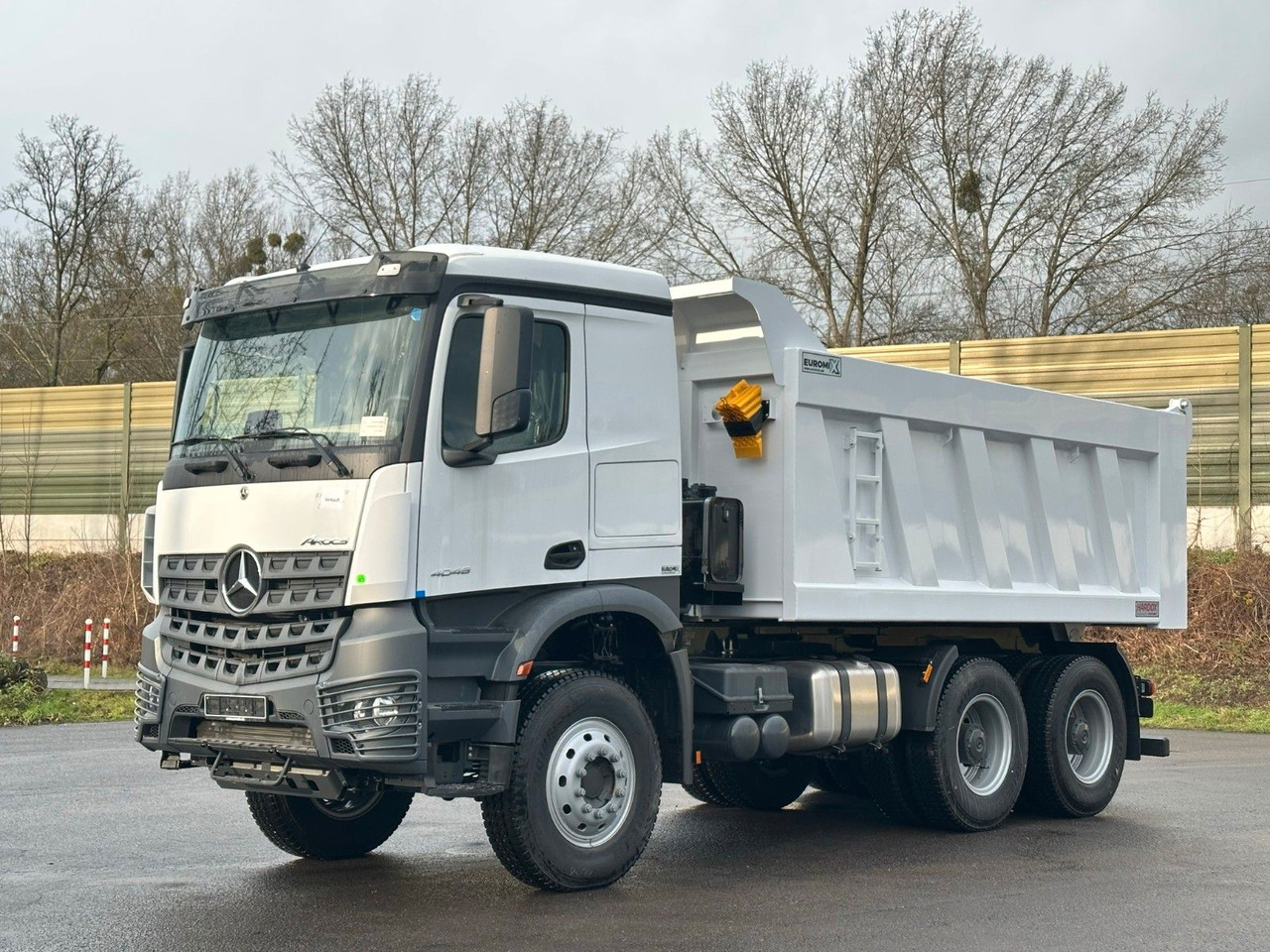 Mercedes-Benz 4048 6X4 Arcos 5 EuromixMTP Dumper Kipper - Tipper: picture 4 Mercedes-Benz 4048 6X4 Arcos 5 EuromixMTP Dumper Kipper - Tipper: picture 4