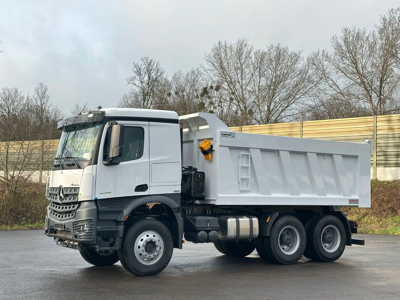 Mercedes-Benz 4048 6X4 Arcos 5 EuromixMTP Dumper Kipper - Tipper: picture 5 Mercedes-Benz 4048 6X4 Arcos 5 EuromixMTP Dumper Kipper - Tipper: picture 5