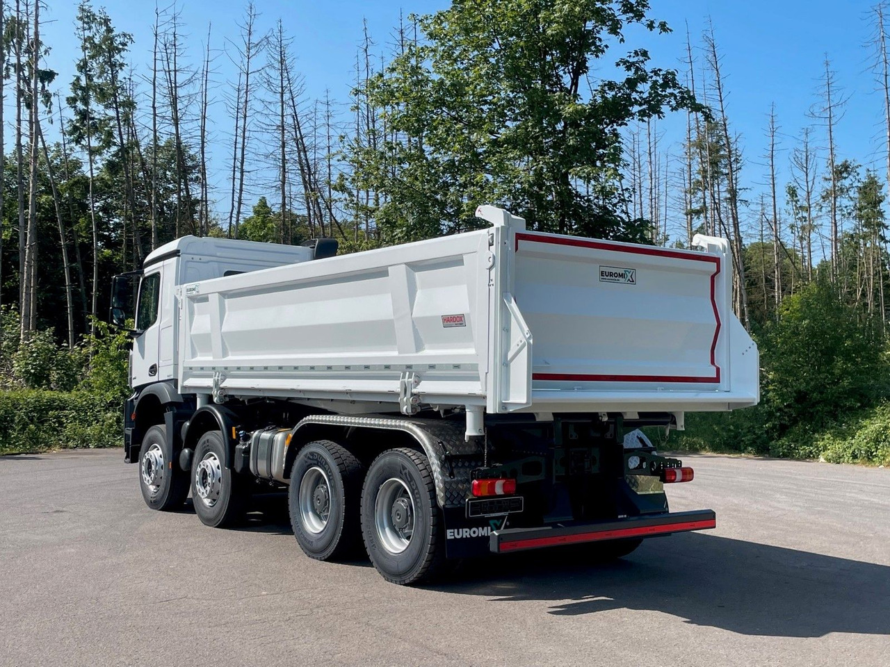 Mercedes-Benz 4145 8X4 Euromix EMT 3-Seiten-Kipper - Tipper: picture 4 Mercedes-Benz 4145 8X4 Euromix EMT 3-Seiten-Kipper - Tipper: picture 4