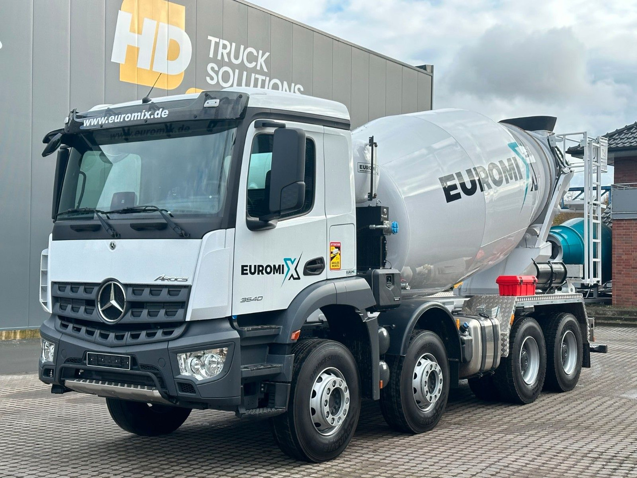 Mercedes-Benz Arocs 5 3540 8x4 EURO 6e EuromixMTP EM 9 L - Concrete mixer truck: picture 1 Mercedes-Benz Arocs 5 3540 8x4 EURO 6e EuromixMTP EM 9 L - Concrete mixer truck: picture 1