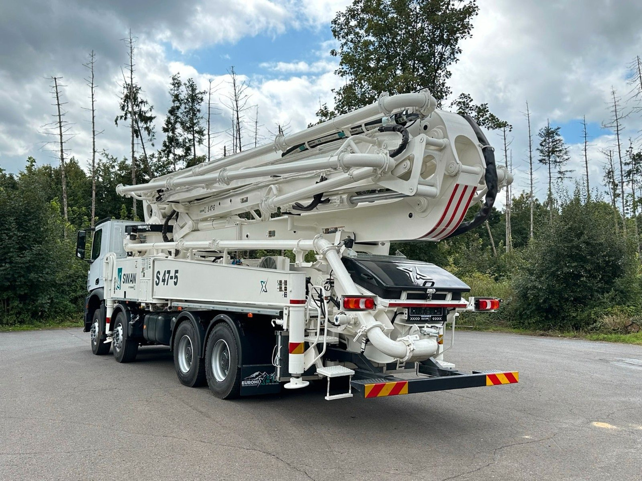Mercedes-Benz Arocs 5 4142 8x4 SWAN TSP 47-5 160RZ ( 47m ) - Concrete mixer truck: picture 5 Mercedes-Benz Arocs 5 4142 8x4 SWAN TSP 47-5 160RZ ( 47m ) - Concrete mixer truck: picture 5