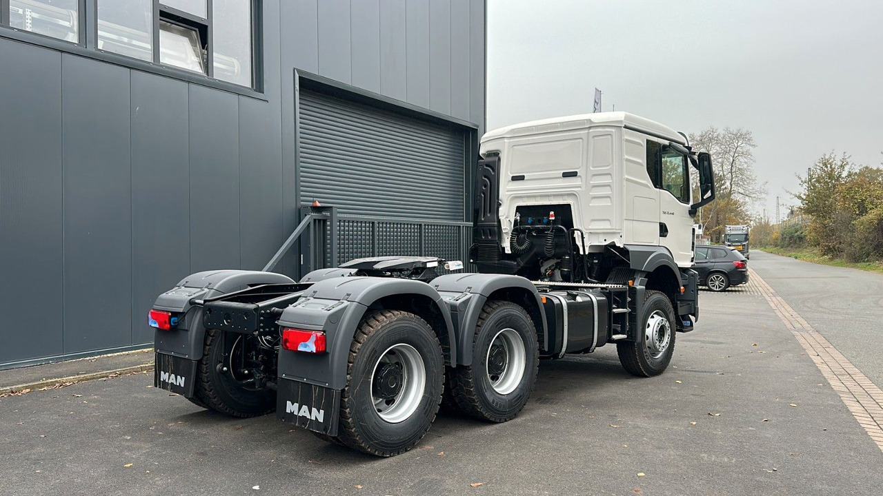 Tractor unit MAN TGS 33.440 BBS 6X4  EUROMIX MTP Kipper-Auflieger: picture 15