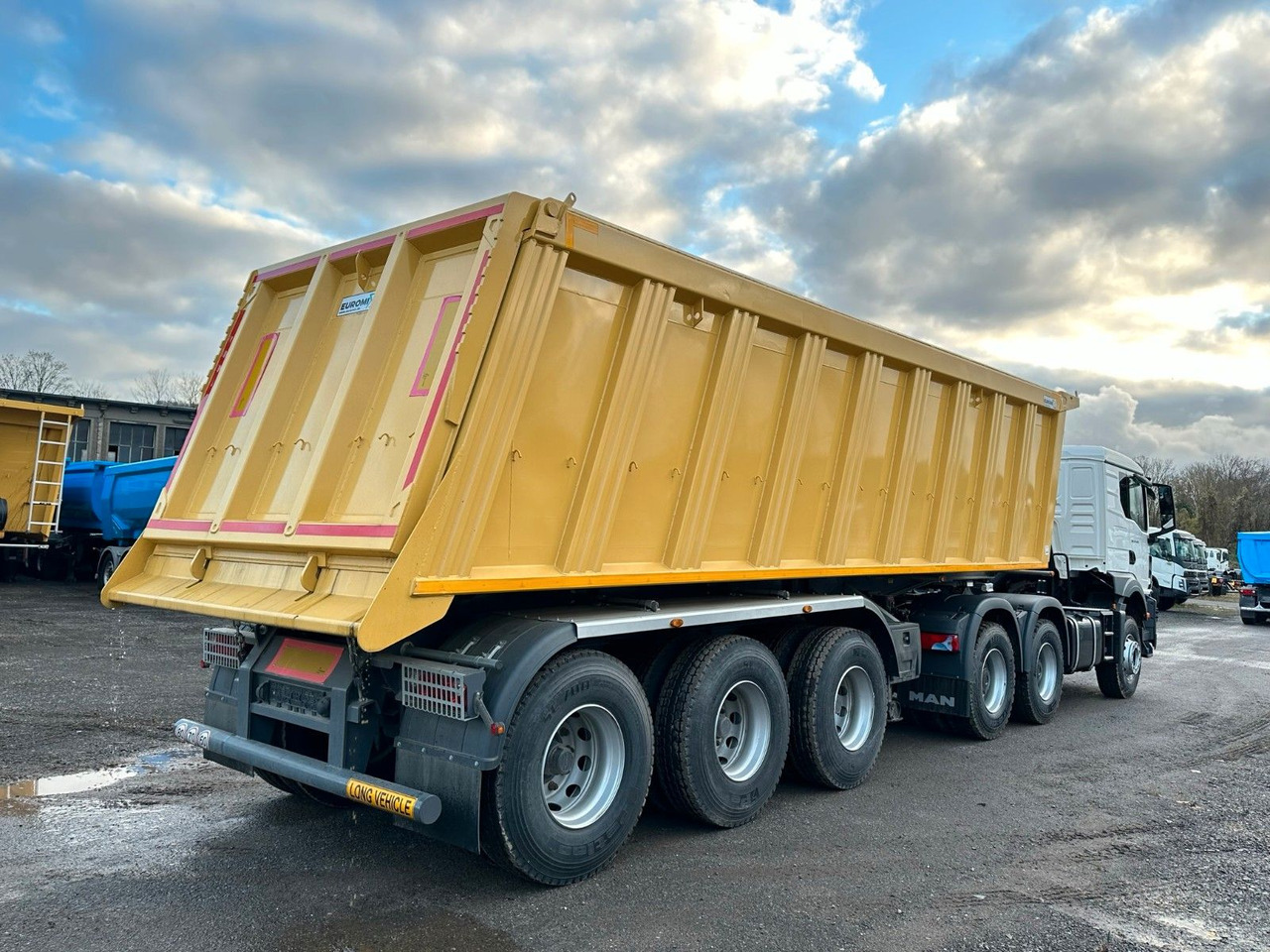 Tractor unit MAN TGS 33.440 BBS 6X4  EUROMIX MTP Kipper-Auflieger: picture 7