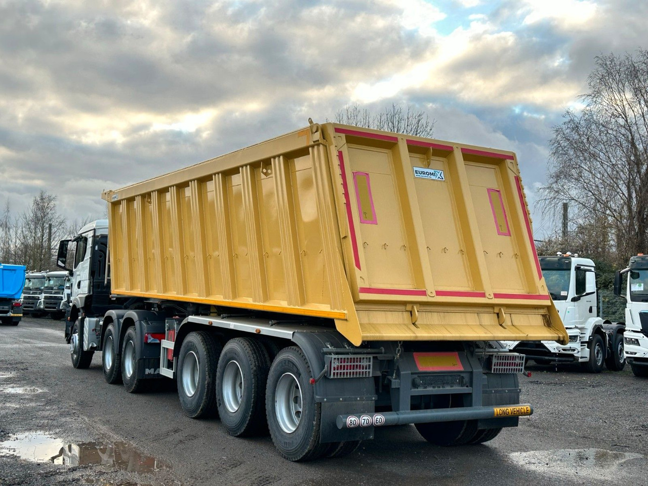 Tractor unit MAN TGS 33.440 BBS 6X4  EUROMIX MTP Kipper-Auflieger: picture 10