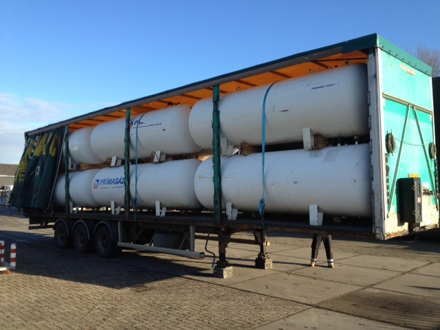 5000 L (2,5 ton) Gastank on trailer -Gas, Gaz, LPG, GPL, Propane, Butane tanks aboveground working pressure 15.6 bar Used tanks-Also available per single piece ID 1.005 - Fuel tank for Truck: picture 1 5000 L (2,5 ton) Gastank on trailer -Gas, Gaz, LPG, GPL, Propane, Butane tanks aboveground working pressure 15.6 bar Used tanks-Also available per single piece ID 1.005 - Fuel tank for Truck: picture 1