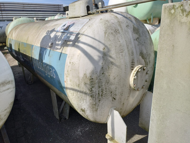 Used skid installation 4850 L (4.8 m3) different setups multiple pieces available for sale Gas, lpg, gpl, gaz, propane, butane propane refilling station is used to refill cylinders, suitable for limited land and space. - Fuel tank: picture 5 Used skid installation 4850 L (4.8 m3) different setups multiple pieces available for sale Gas, lpg, gpl, gaz, propane, butane propane refilling station is used to refill cylinders, suitable for limited land and space. - Fuel tank: picture 5