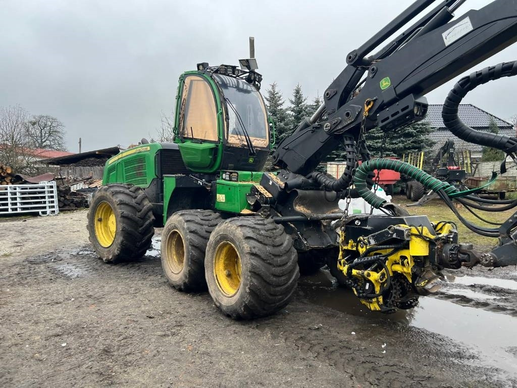 John Deere 1170 E - Forestry harvester: picture 1 John Deere 1170 E - Forestry harvester: picture 1