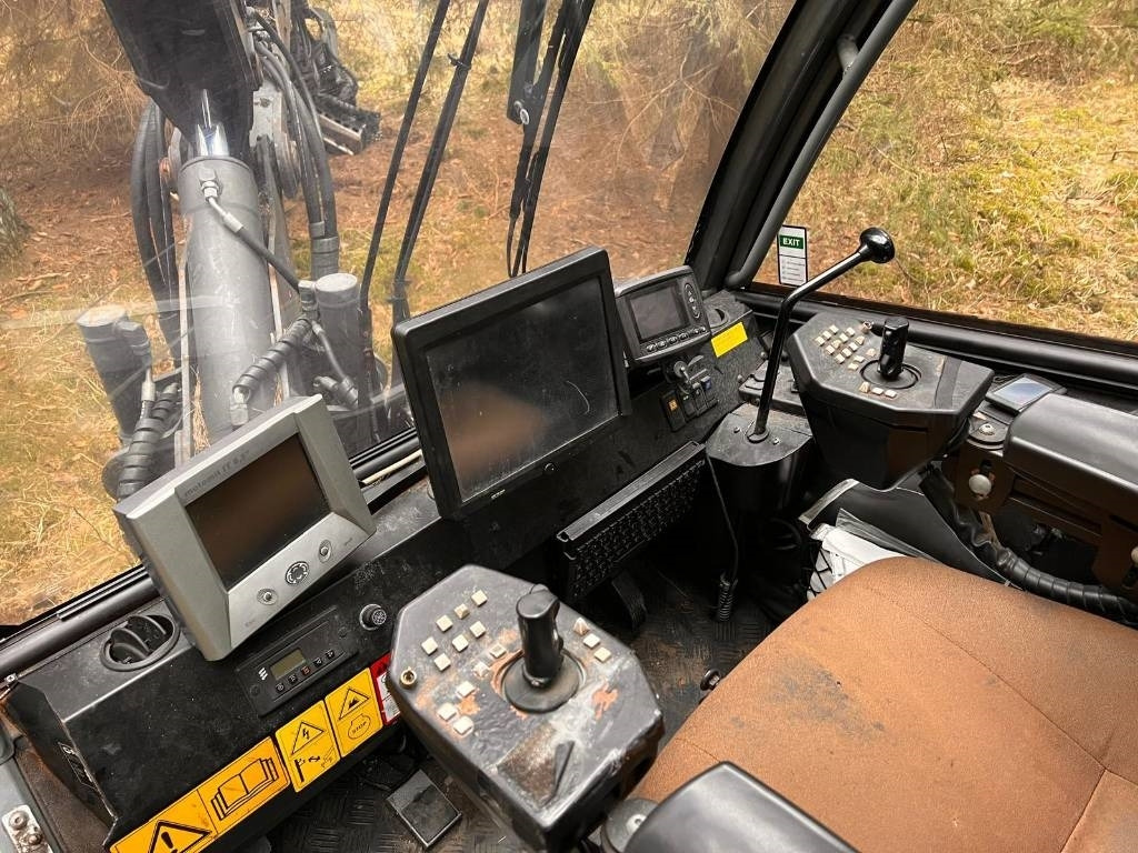 Forestry harvester Sampo-Rosenlew 1046 Pro: picture 6 Forestry harvester Sampo-Rosenlew 1046 Pro: picture 6