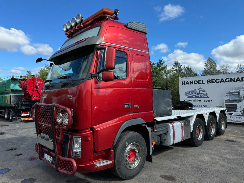 Volvo FH 16.660 8x4, Retarder, Hub-redu. 140ton GCW, 2007 - Tractor unit: picture 3 Volvo FH 16.660 8x4, Retarder, Hub-redu. 140ton GCW, 2007 - Tractor unit: picture 3