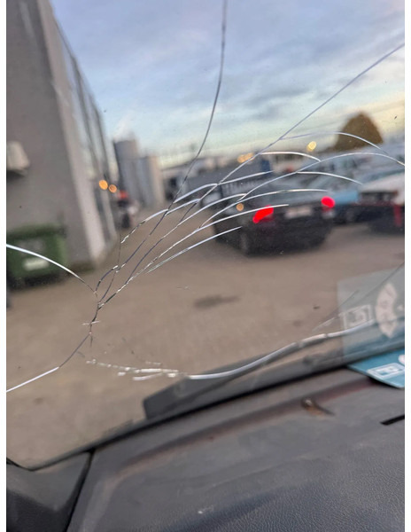 Flatbed van Ford Transit **BELGIAN ORIGINE-DIESEL**: picture 16