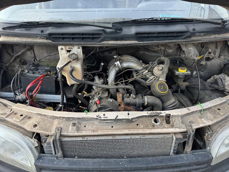 Flatbed van Ford Transit **BELGIAN ORIGINE-DIESEL**: picture 19