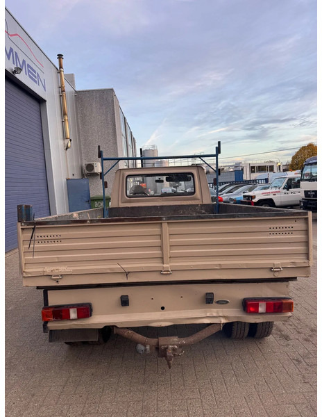 Flatbed van Ford Transit **BELGIAN ORIGINE-DIESEL**: picture 8