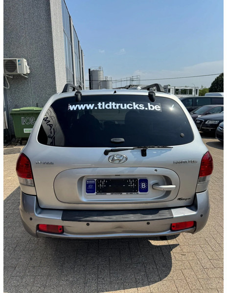 Hyundai Santa Fe **97000KM ONLY** - SUV: picture 5 Hyundai Santa Fe **97000KM ONLY** - SUV: picture 5