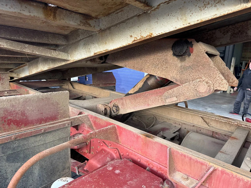 Iveco Eurocargo **120E15-6CYL-FULL STEEL** - Tipper: picture 5 Iveco Eurocargo **120E15-6CYL-FULL STEEL** - Tipper: picture 5