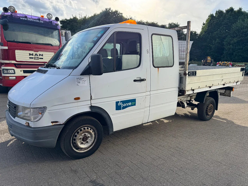 Mercedes-Benz Sprinter **212D-5CYL-BELGIAN VAN-AIRCO** - Flatbed van, Combi van: picture 1 Mercedes-Benz Sprinter **212D-5CYL-BELGIAN VAN-AIRCO** - Flatbed van, Combi van: picture 1