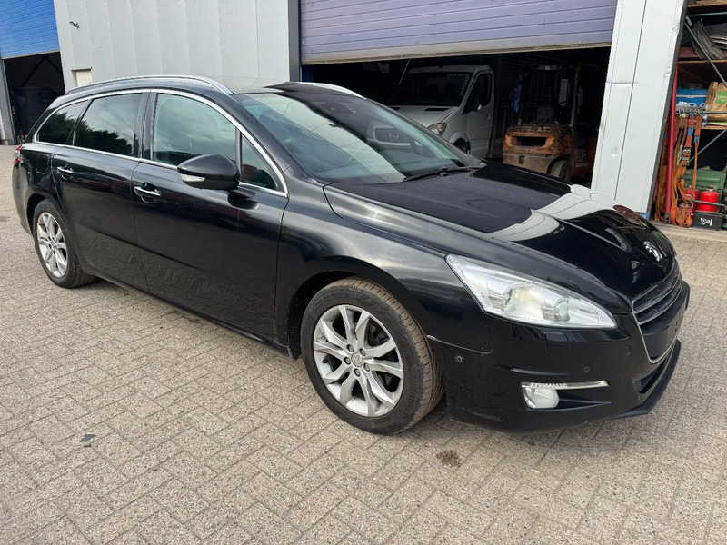 Peugeot 508 **2.0HDI-100Kw** - Car: picture 3 Peugeot 508 **2.0HDI-100Kw** - Car: picture 3
