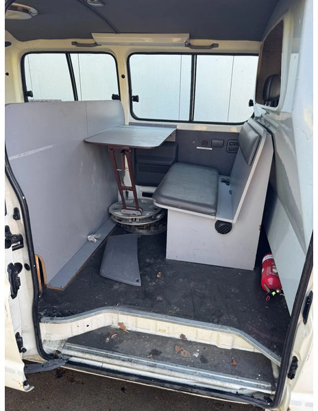 Toyota HiAce **PETROL-ESSENCE-DOESNT START** - Panel van: picture 5 Toyota HiAce **PETROL-ESSENCE-DOESNT START** - Panel van: picture 5