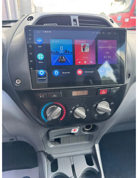 SUV Toyota RAV4 **AIRCO-CLIME-5DOOR**: picture 13