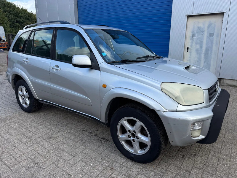 Toyota RAV4 **AIRCO-CLIME-5DOOR** - SUV: picture 3 Toyota RAV4 **AIRCO-CLIME-5DOOR** - SUV: picture 3