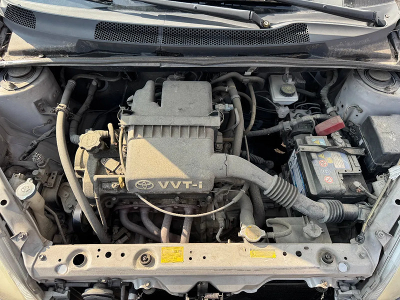 Hatchback Toyota Yaris **PETROL-AIRCO**: picture 14
