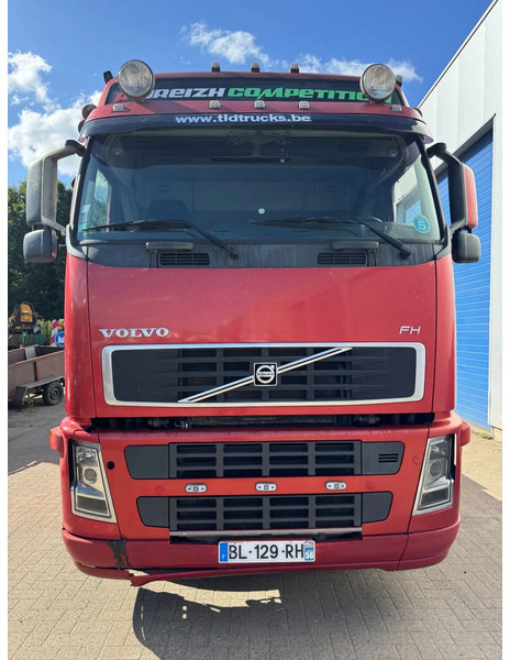 Volvo FH 520 **FRENCH TRUCK-ISHIFT** - Tractor unit: picture 2 Volvo FH 520 **FRENCH TRUCK-ISHIFT** - Tractor unit: picture 2
