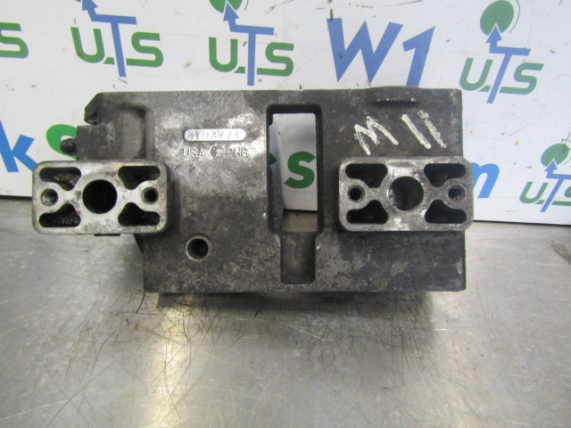 CUMMINS M11 OIL FLTER HOUSING P/NO 3102774 - Engine and parts for Truck: picture 1 CUMMINS M11 OIL FLTER HOUSING P/NO 3102774 - Engine and parts for Truck: picture 1