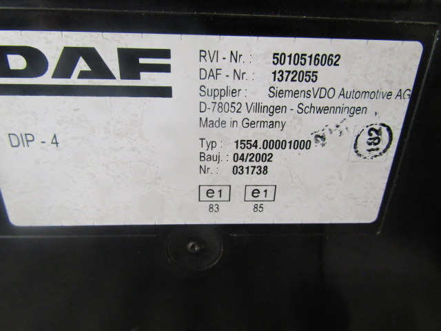 DAF CF65 CLOCK CLUSTER 1372055 - Cab and interior for Truck: picture 2 DAF CF65 CLOCK CLUSTER 1372055 - Cab and interior for Truck: picture 2