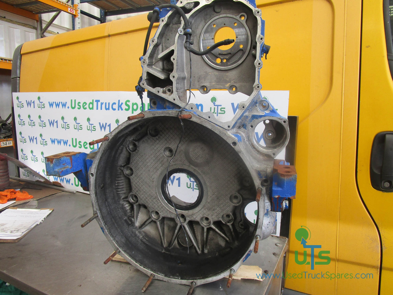 IVECO CURSOR 8 FLYWHEEL BELLHOUSING P/NO 99482255 - Flywheel for Truck: picture 2 IVECO CURSOR 8 FLYWHEEL BELLHOUSING P/NO 99482255 - Flywheel for Truck: picture 2