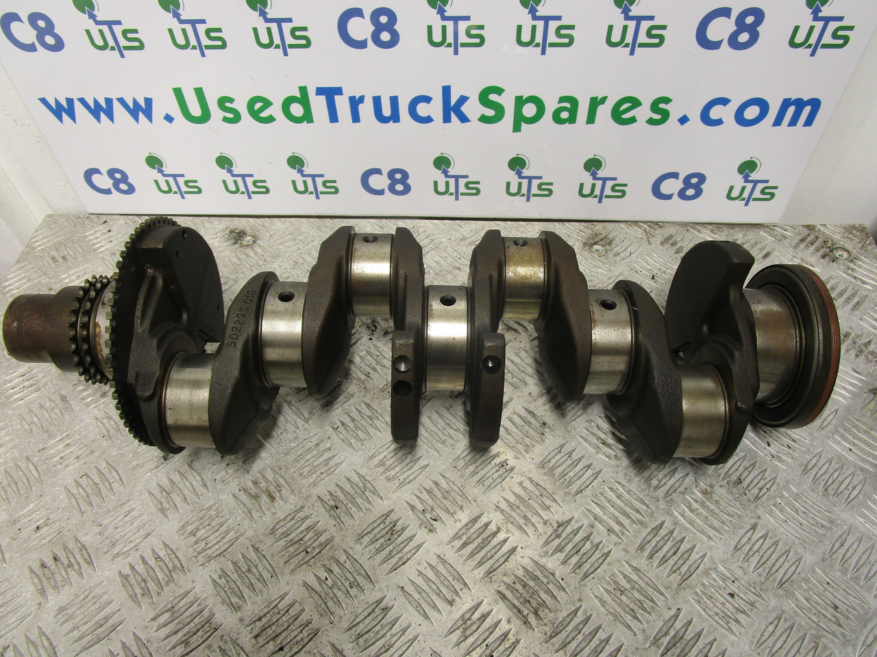 IVECO DAILY 3.0 STANDARD CRANKSHAFT P/NO 502295.019 - Engine and parts for Truck: picture 1 IVECO DAILY 3.0 STANDARD CRANKSHAFT P/NO 502295.019 - Engine and parts for Truck: picture 1