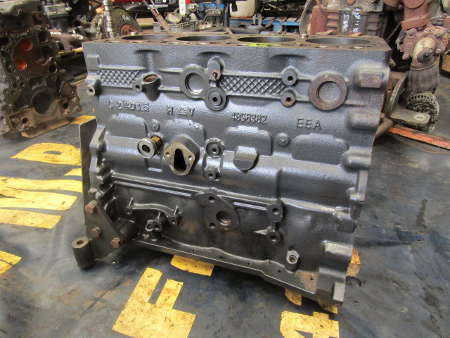 IVECO INDUSTRIAL F4GEO 404A STD BLOCK - Engine and parts for Truck: picture 2 IVECO INDUSTRIAL F4GEO 404A STD BLOCK - Engine and parts for Truck: picture 2
