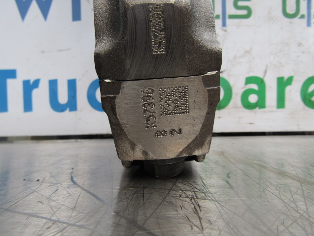 IVECO STRALIS CURSOR 10 CONROD PISTON - Engine and parts for Truck: picture 2 IVECO STRALIS CURSOR 10 CONROD PISTON - Engine and parts for Truck: picture 2
