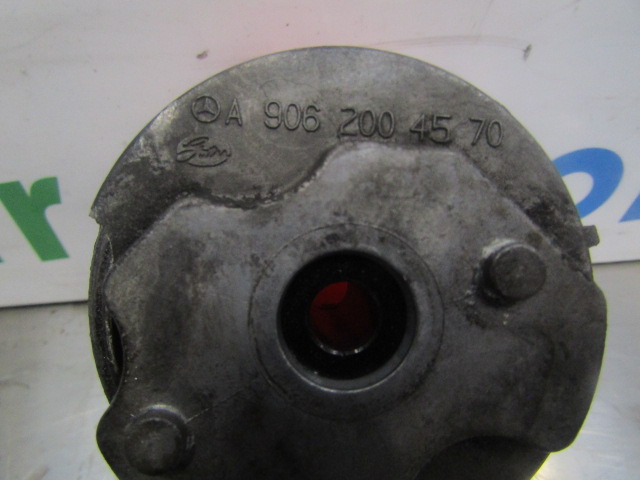 MERCEDES 1829 EURO 5 OM906 FAN BELT TENSIONER A906 200 4570 - Engine and parts for Truck: picture 2 MERCEDES 1829 EURO 5 OM906 FAN BELT TENSIONER A906 200 4570 - Engine and parts for Truck: picture 2