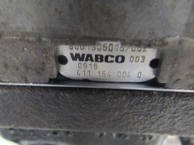 MERCEDES 1829 OM906 EURO 5 WABCO COMPRESSOR 4111540040 - Engine and parts for Truck: picture 1 MERCEDES 1829 OM906 EURO 5 WABCO COMPRESSOR 4111540040 - Engine and parts for Truck: picture 1