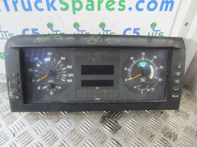 MERCEDES ATEGO 815/818 CLOCK CLUSTER P/NO A001 446 2821 - Electrical system for Truck: picture 1 MERCEDES ATEGO 815/818 CLOCK CLUSTER P/NO A001 446 2821 - Electrical system for Truck: picture 1