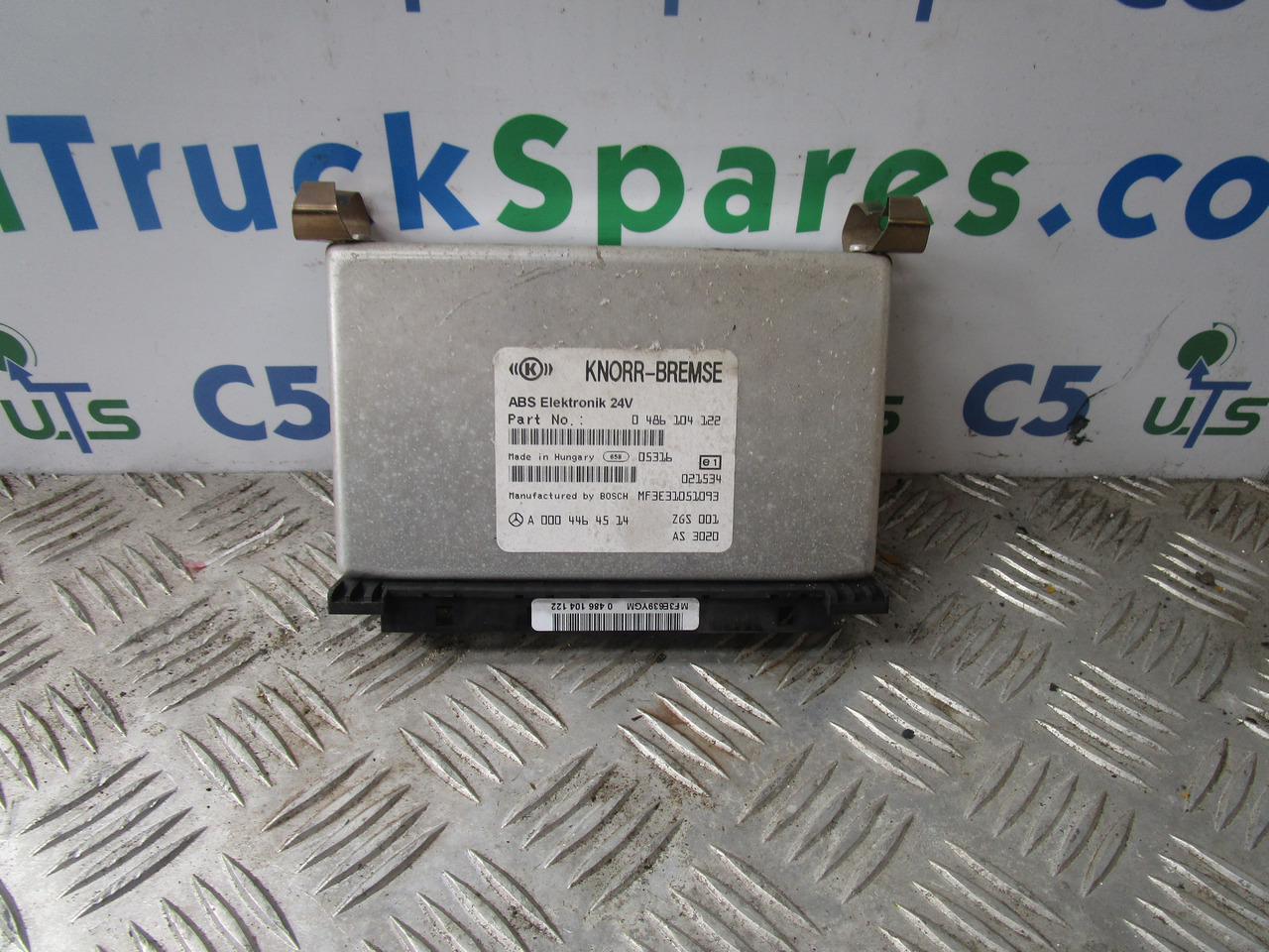 MERCEDES AXOR ABS ECU P/NO A0004464514 - Brake parts for Truck: picture 1 MERCEDES AXOR ABS ECU P/NO A0004464514 - Brake parts for Truck: picture 1