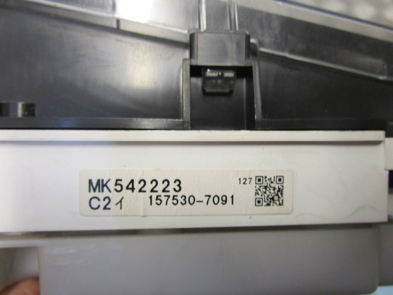 MITSUBISHI FUSO CLOCK CLUSTER P/NO MK542223 - Electrical system for Truck: picture 2 MITSUBISHI FUSO CLOCK CLUSTER P/NO MK542223 - Electrical system for Truck: picture 2