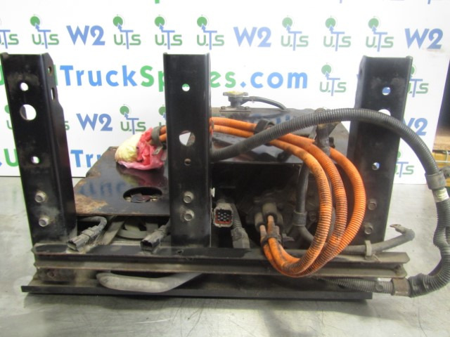 MITSUBISHI FUSO HYBRID POWER CHARGER UNIT - Electrical system for Truck: picture 2 MITSUBISHI FUSO HYBRID POWER CHARGER UNIT - Electrical system for Truck: picture 2