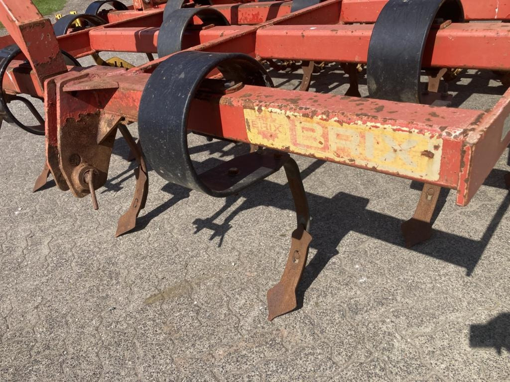 Brix GRUBBER - Cultivator: picture 2 Brix GRUBBER - Cultivator: picture 2