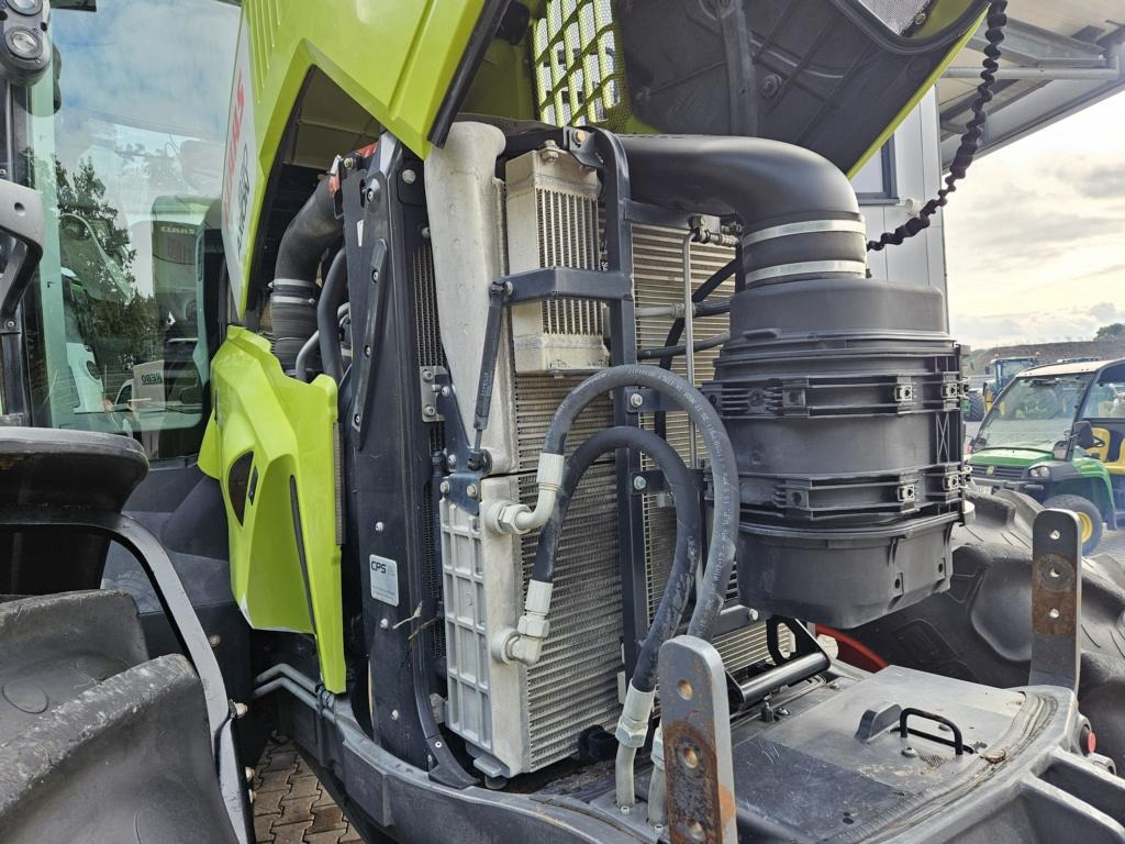 CLAAS AXION 830 CMATIC - Farm tractor: picture 3 CLAAS AXION 830 CMATIC - Farm tractor: picture 3