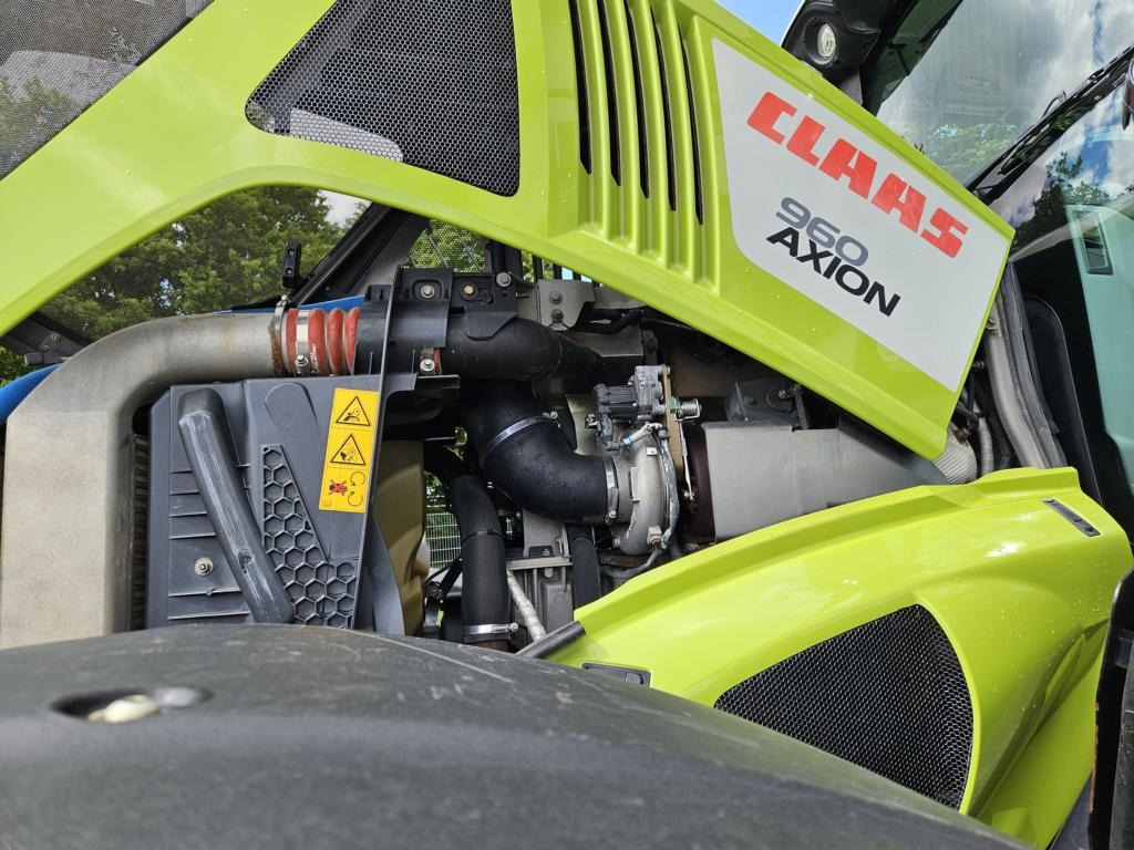 CLAAS AXION 960 CMATIC - Farm tractor: picture 5 CLAAS AXION 960 CMATIC - Farm tractor: picture 5